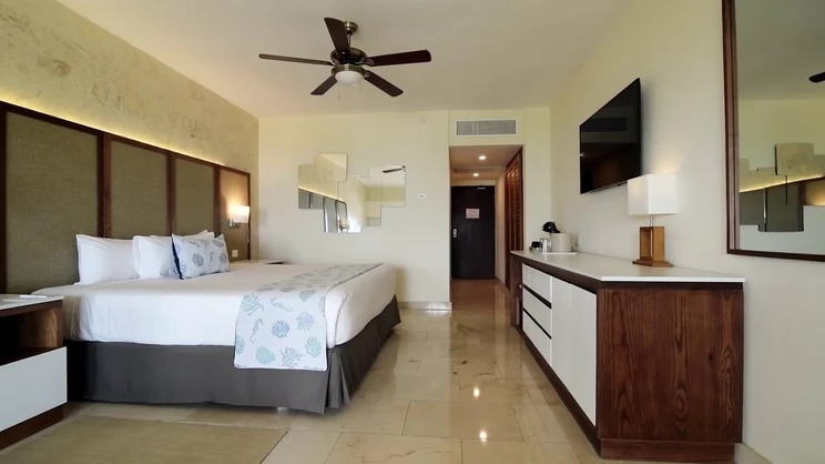 Premium Ocean View with Jacuzzi